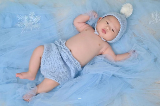 湖南宝宝几个月可以吃饭